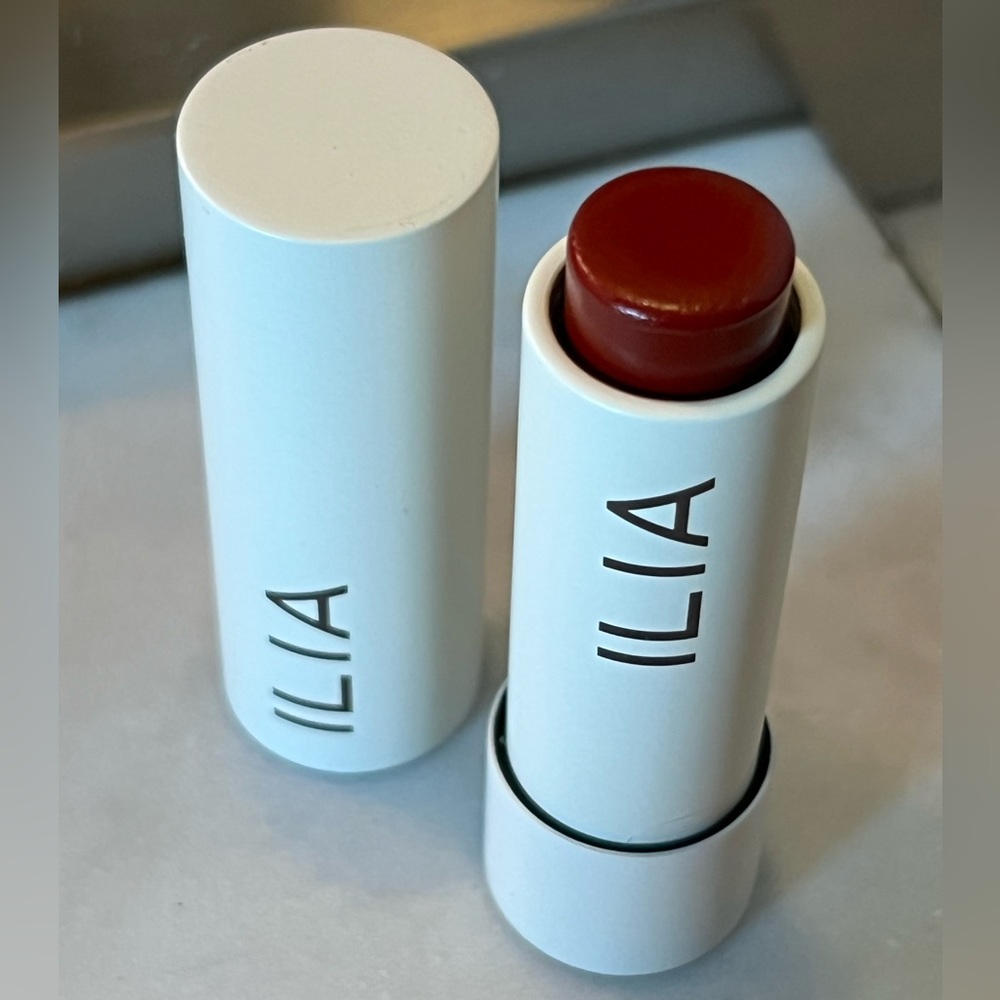 ILIA Balmy Tint in shade Wanderlust
